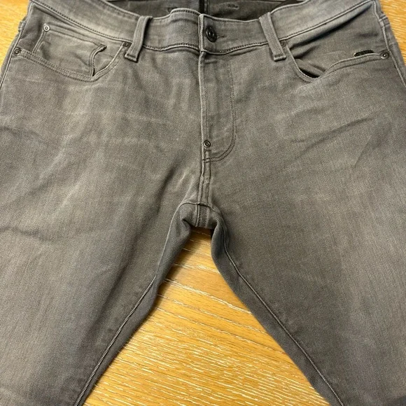 Raw Jeans - Picture 3 of 4